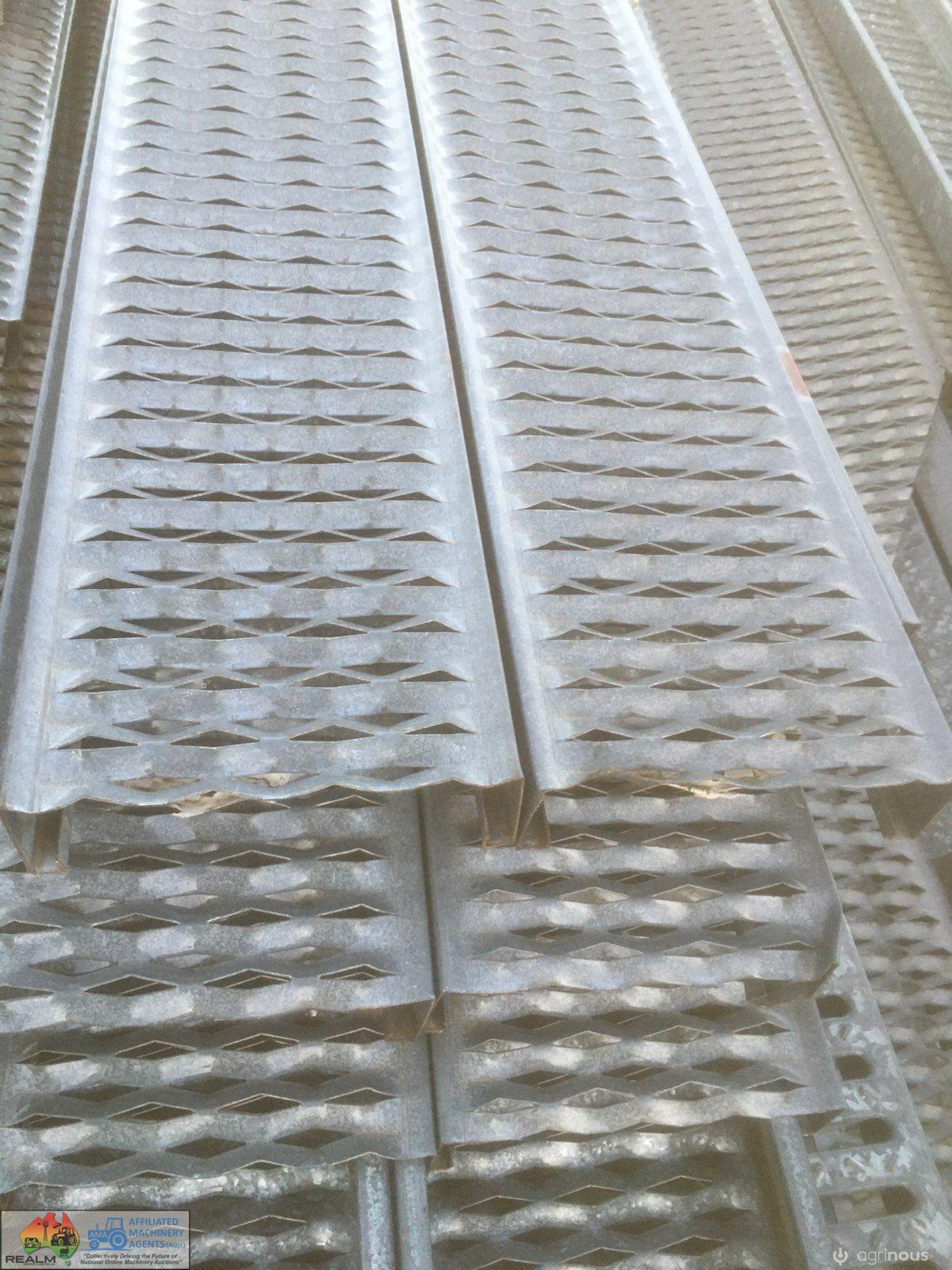 Grip Span Walkway