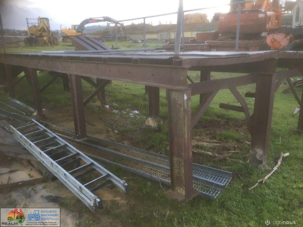 Truck Service Ramp - photo 2