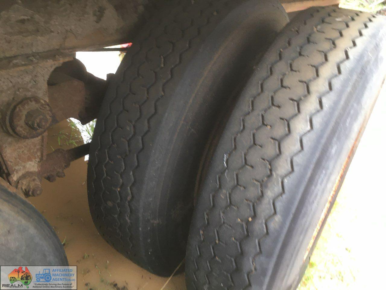 Tri-axle Pantech 14m (48ft) - photo 7