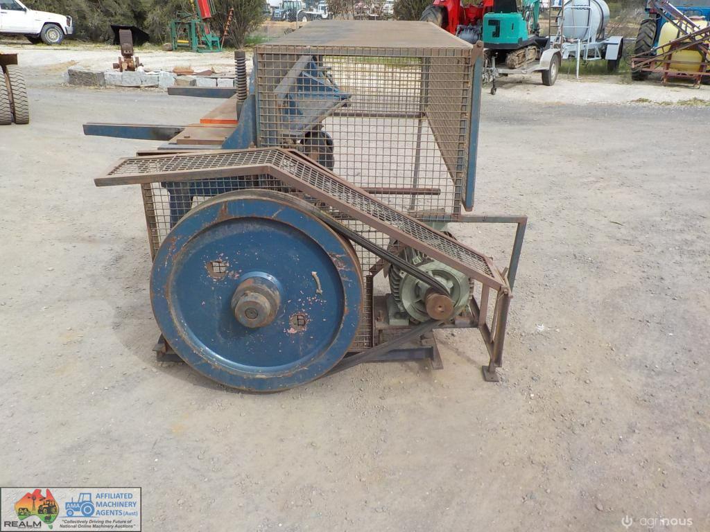 A P Lever metal cutting Guillotine - photo 2