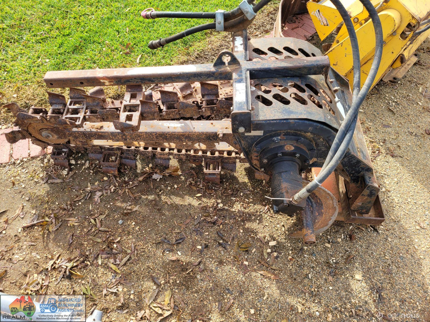 Digga Chain Trencher - photo 2