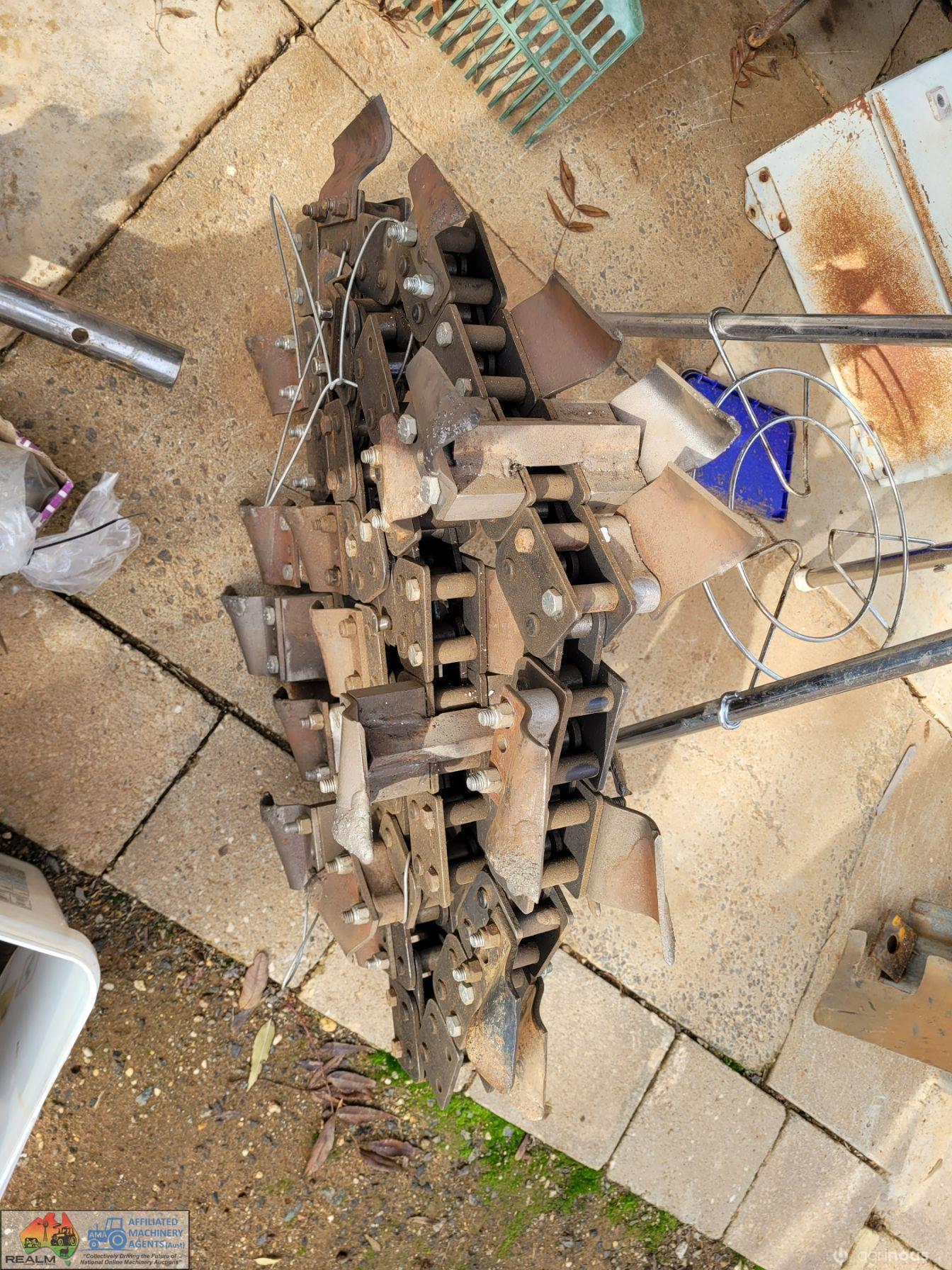 New Trencher Chain