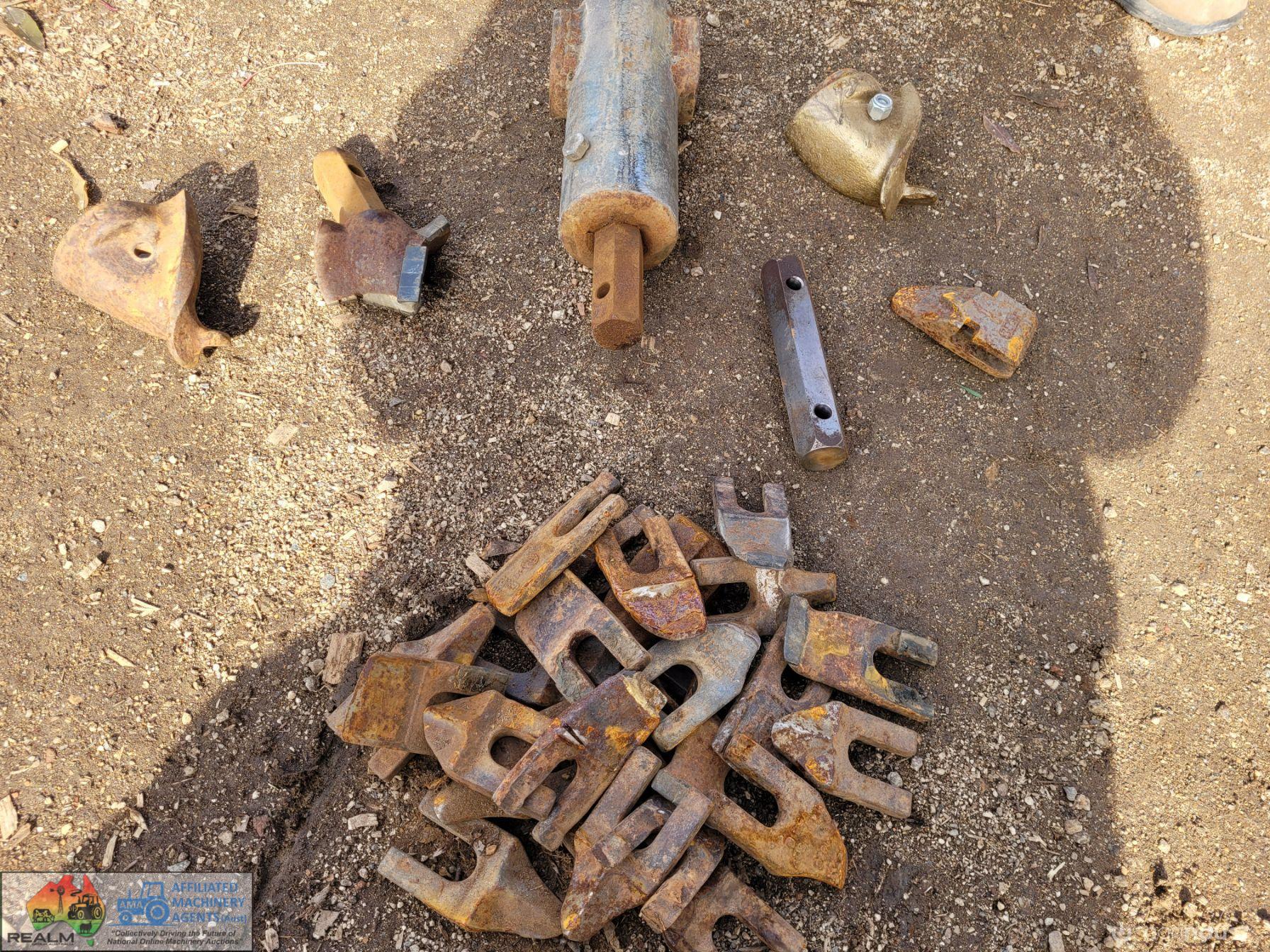 Digga Post Auger attachments - photo 6