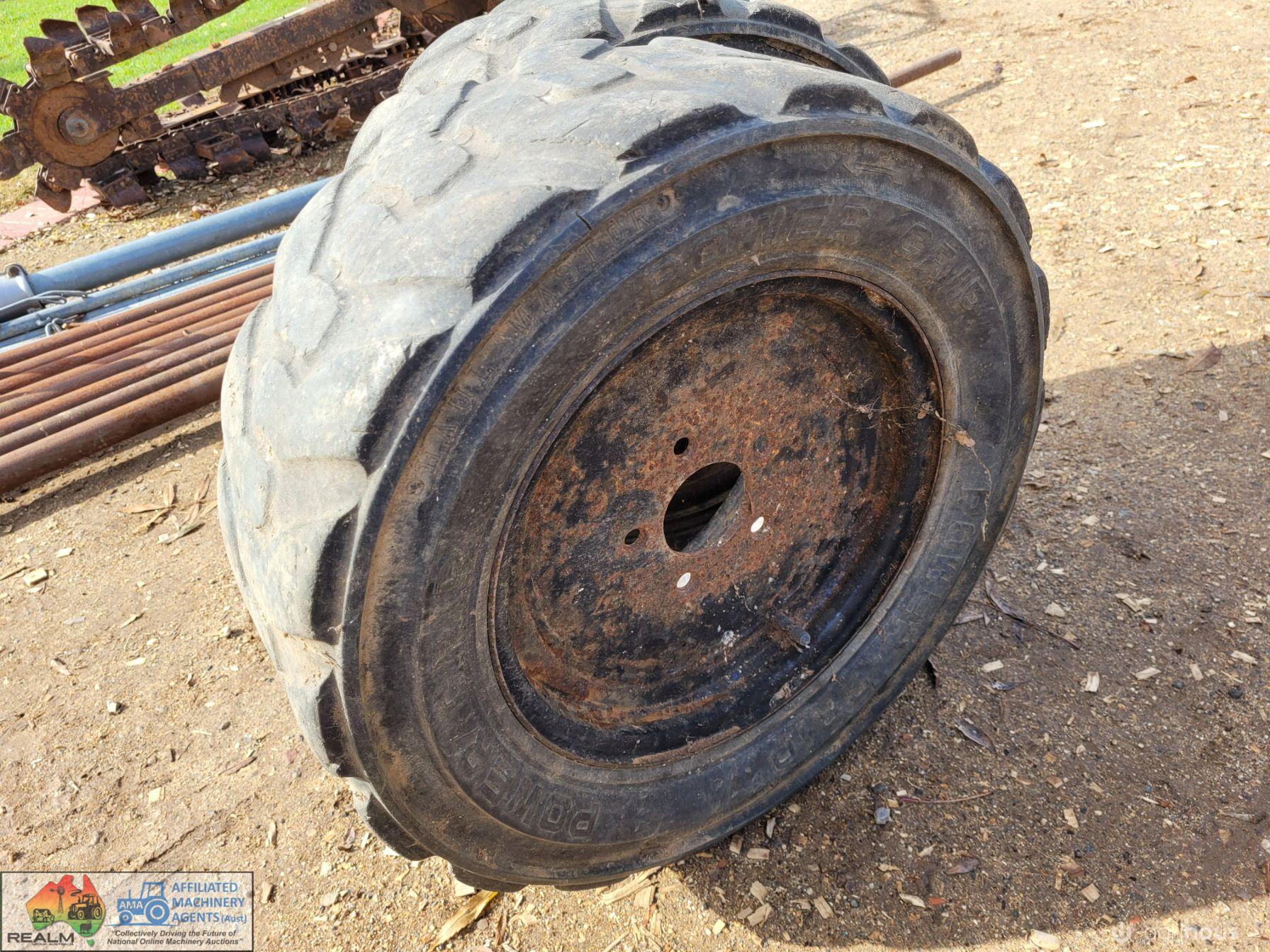 2x Kanga Wheels 8.50x12"