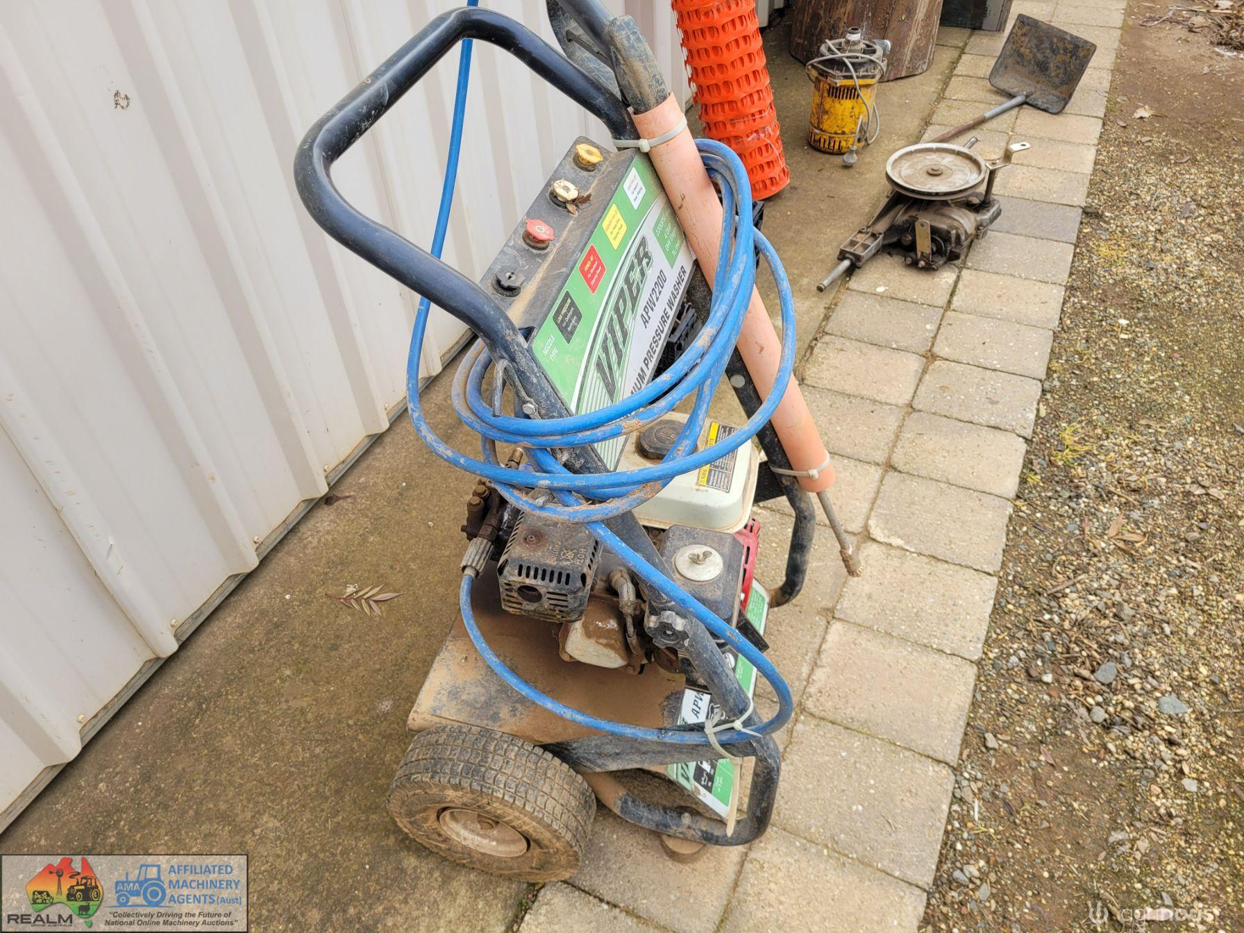 Viper APW-2200 Pressure Washer
