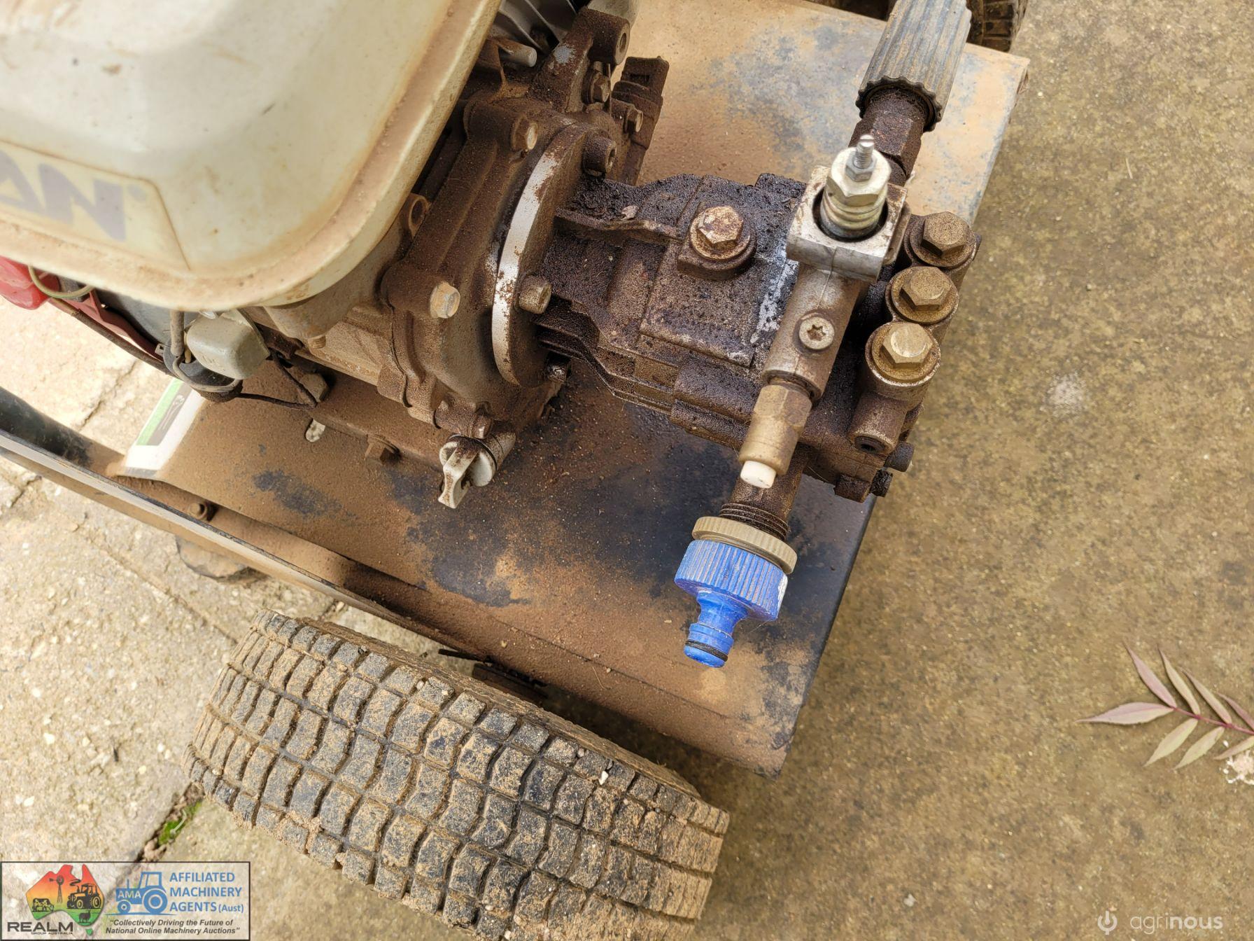Viper APW-2200 Pressure Washer - photo 4