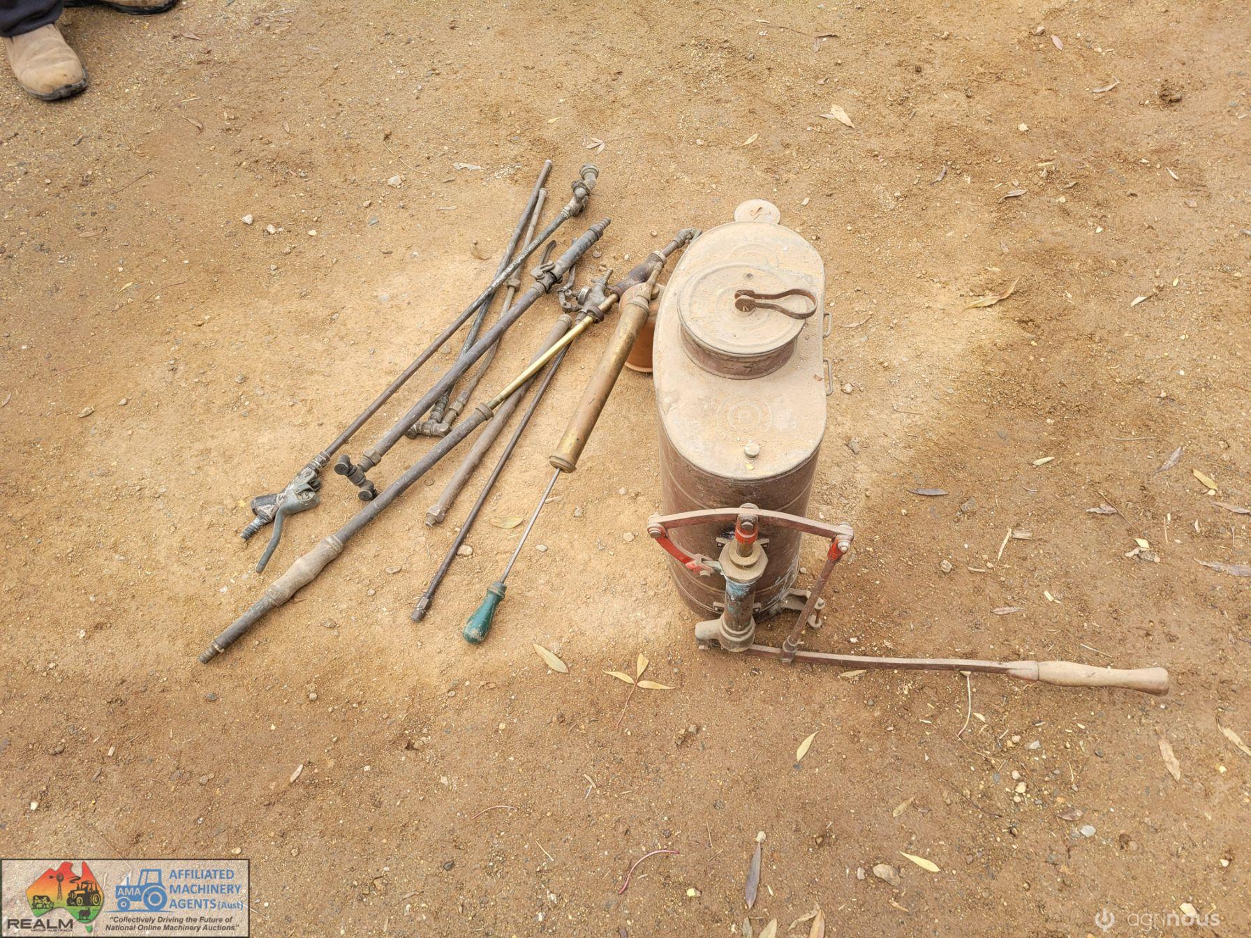 Collectors Copper Knapsack & Assorted Spray Handles - photo 3