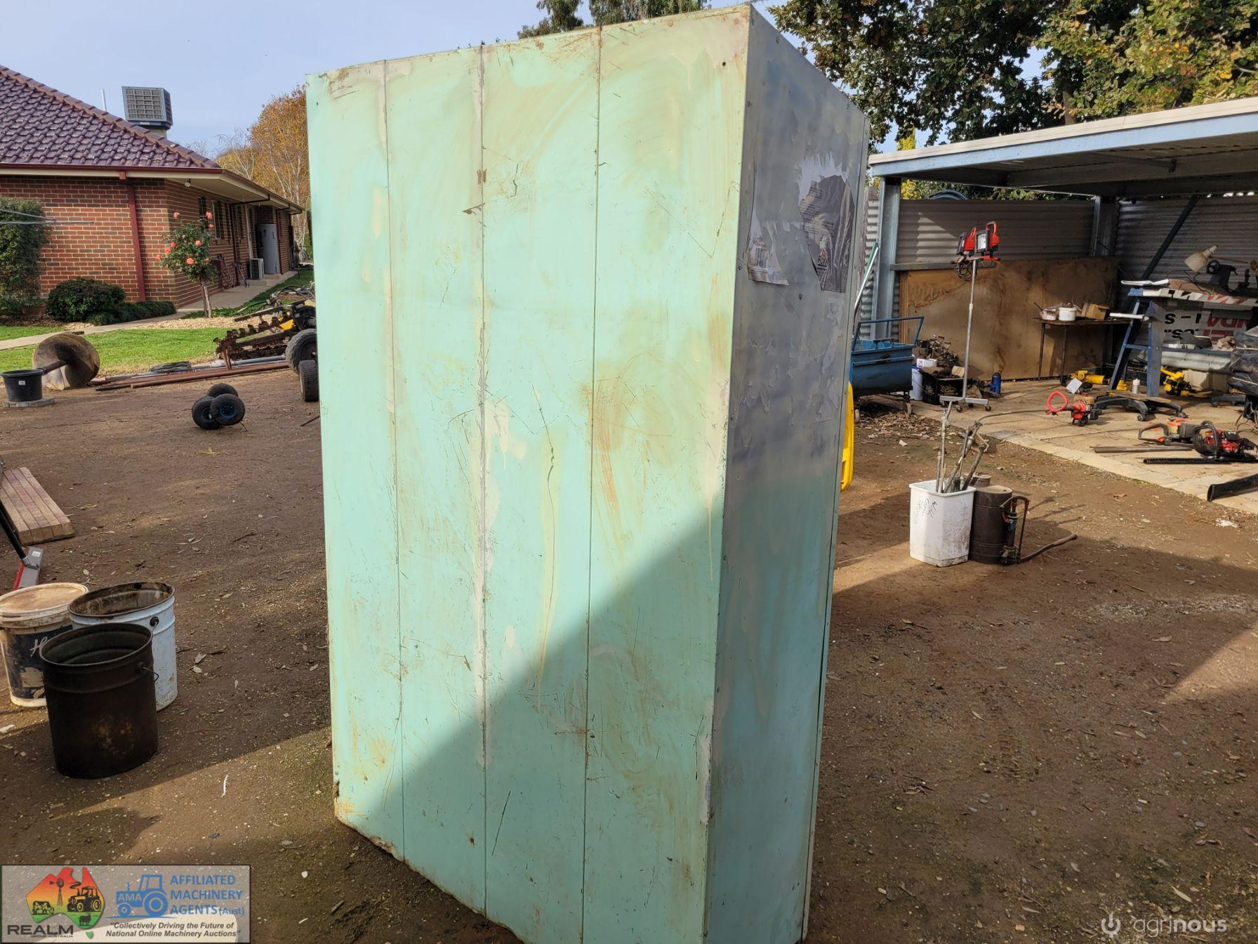 4 Cabinet Workshop Steel Locker - photo 3