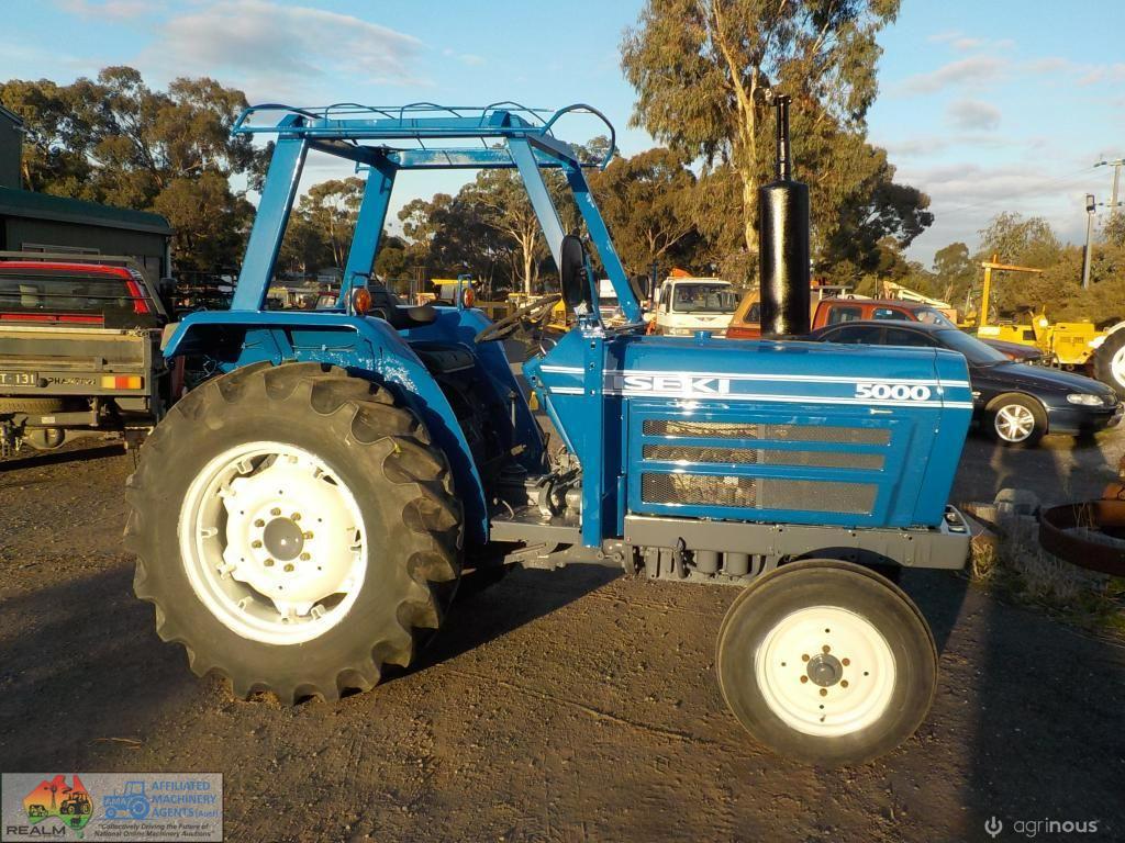 Iseki 5000 Tractor - photo 2