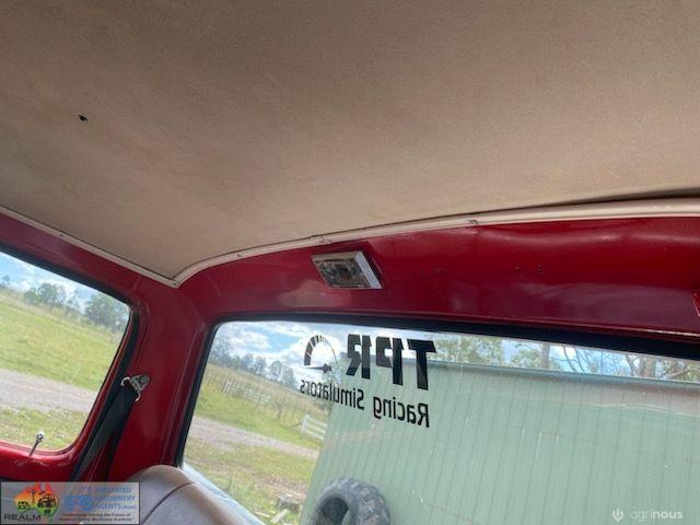 1980 Ford F350 with a 351 V8 engine - photo 9