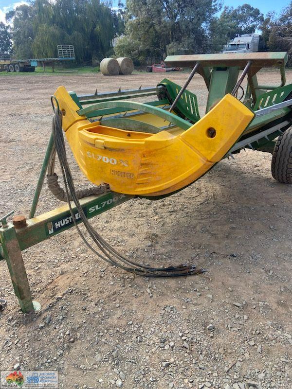 2013 Hustler SL700X Bale Wagon - photo 3