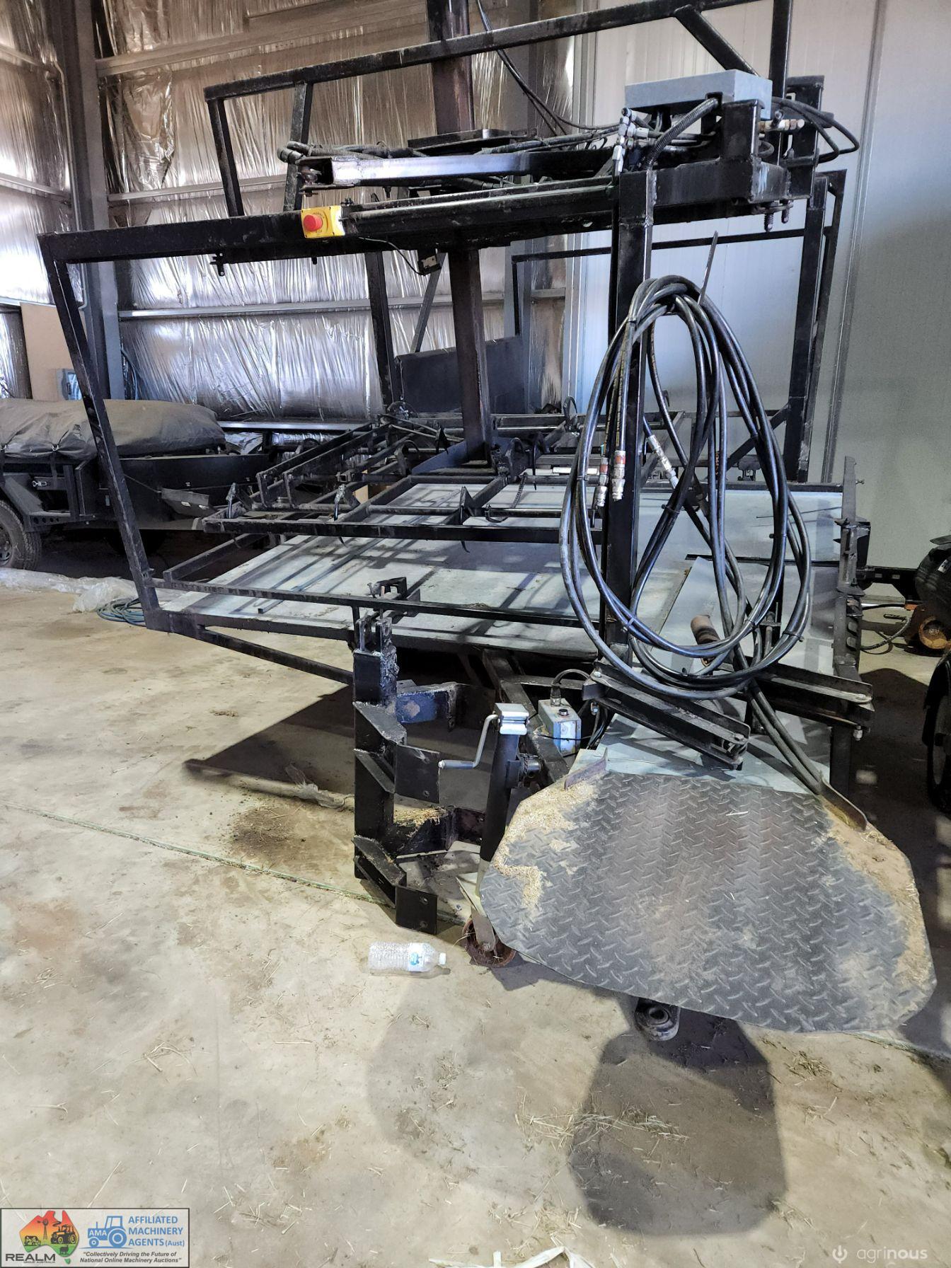 40 Bale Accumulator/Stacker & Stack Squeeze/Grab (REDUCED) - photo 4