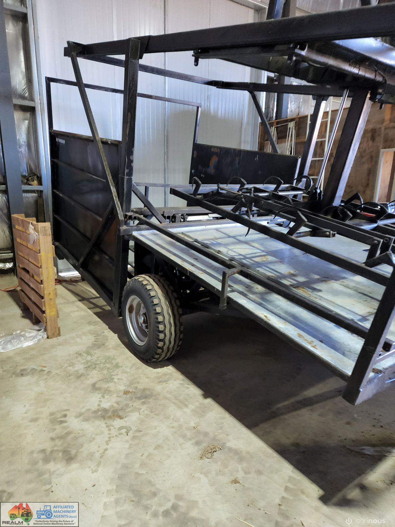 40 Bale Accumulator/Stacker & Stack Squeeze/Grab (REDUCED) - photo 5