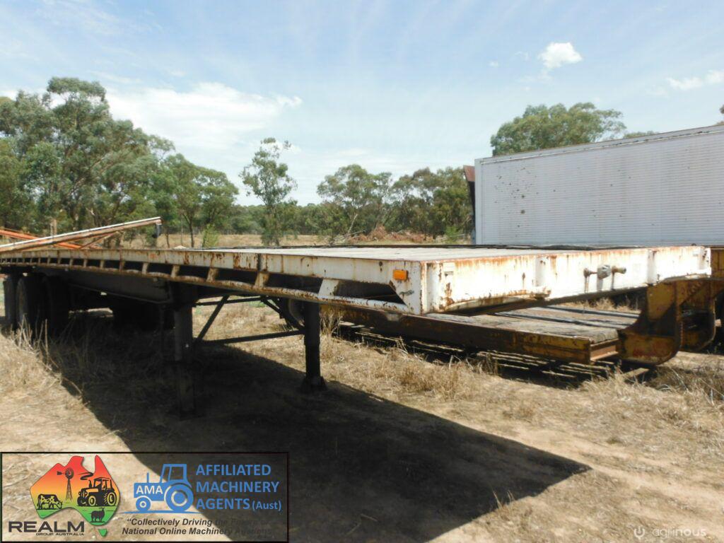 Barker Bogie Flat Top Trailer - photo 2
