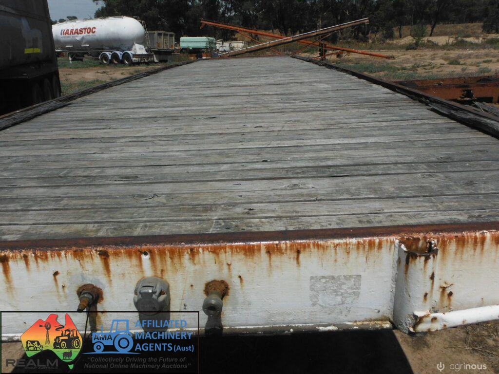 Barker Bogie Flat Top Trailer - photo 3