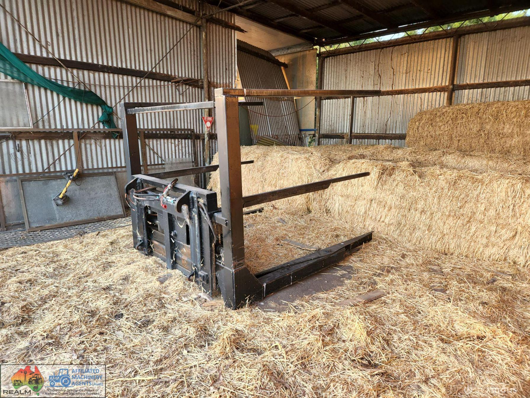 Hydraulic Square Bale Stack Squeeze - photo 5