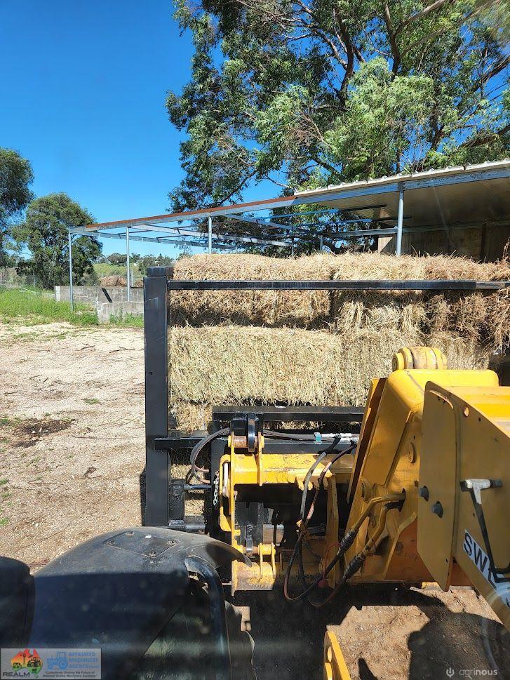 Hydraulic Square Bale Stack Squeeze - photo 6