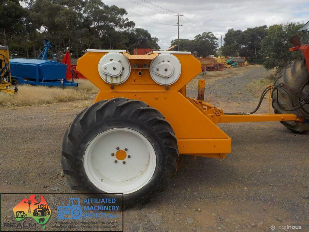 17 Run Bettinson Disc Seeder - photo 6