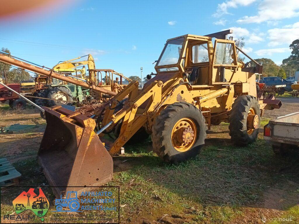 Case W10E Industrial Loader - photo 3