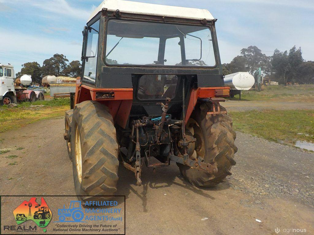 Zetor 6245 FWA Tractor FEL - photo 4