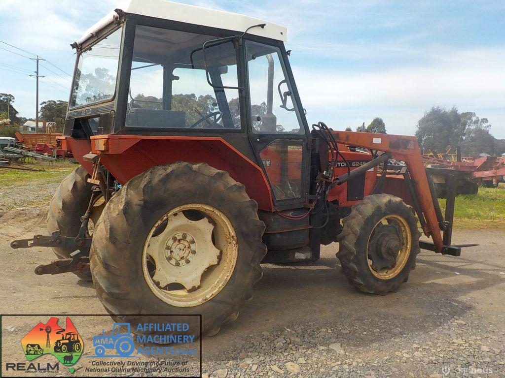 Zetor 6245 FWA Tractor FEL - photo 3