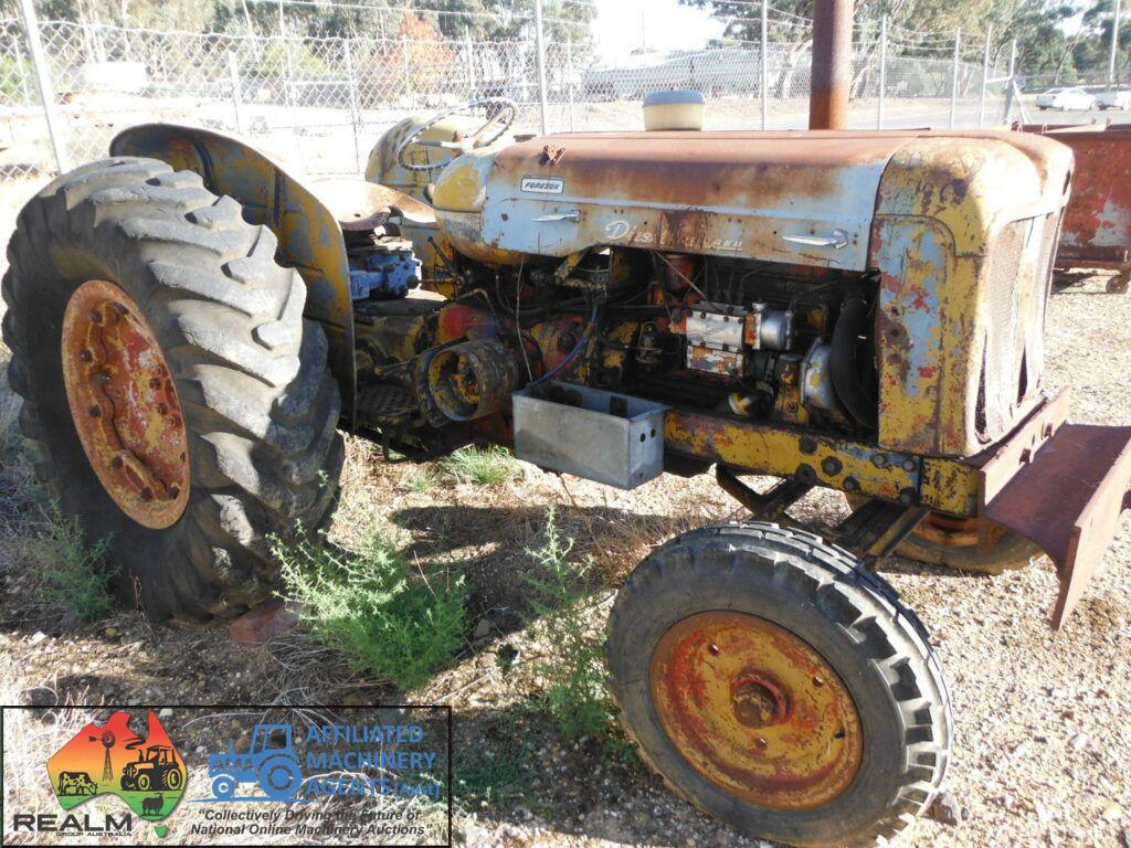 Diesel Fordson Major - photo 3