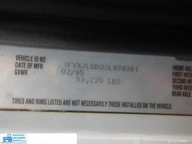Freightliner tipper (D000517) - photo 13