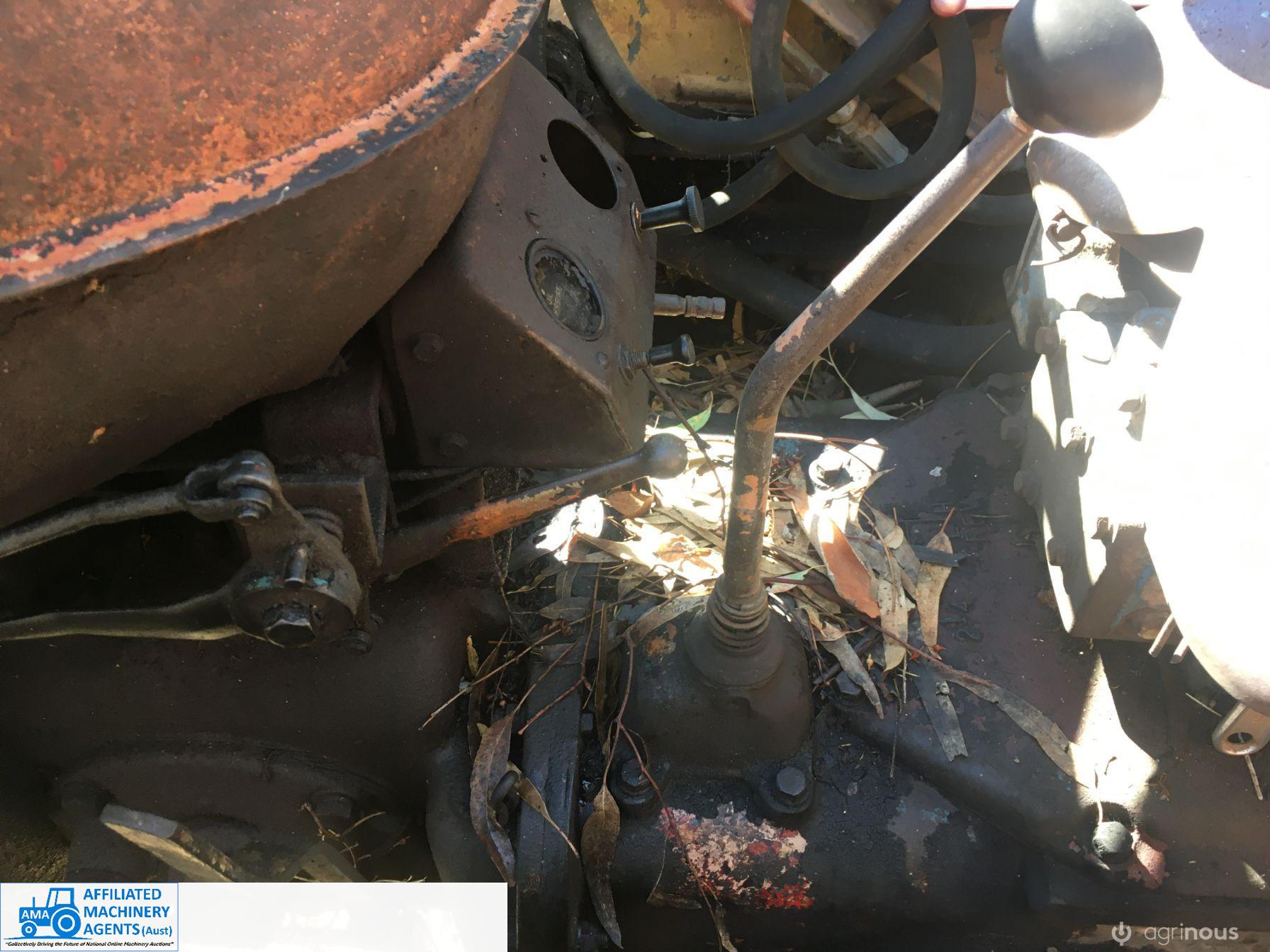 1951* Fordson Major E1A with Loader - photo 4