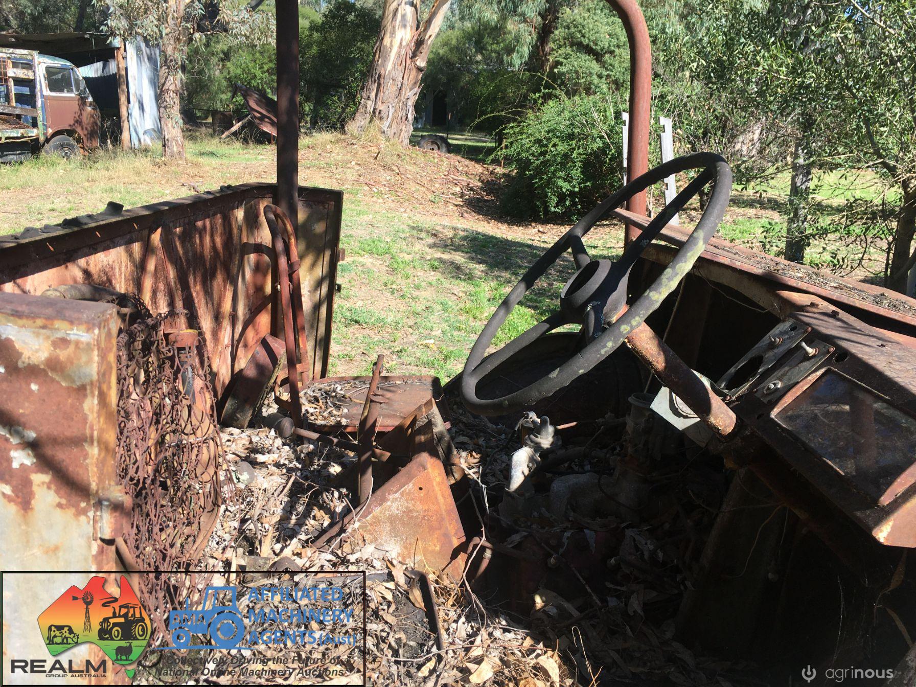 1942 Ford Blitz Truck with Flat Head V8 Engine - photo 3