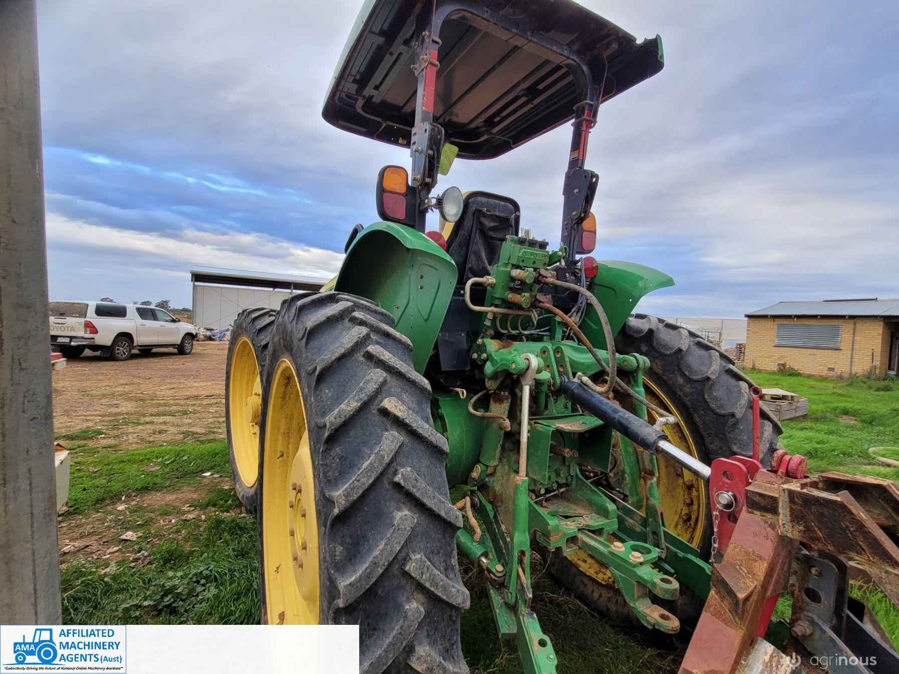 John Deere 5100-MH Row Crop Tractor - photo 7