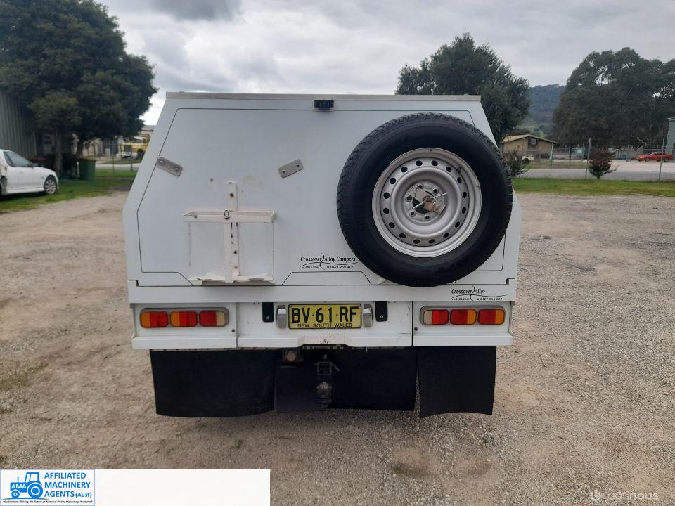 2013 Isuzu 4x4 Dual Cab with Camping Canopy - photo 2