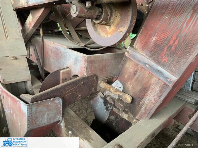 Antique Chaff Cutter - Alison & Tippet - photo 3