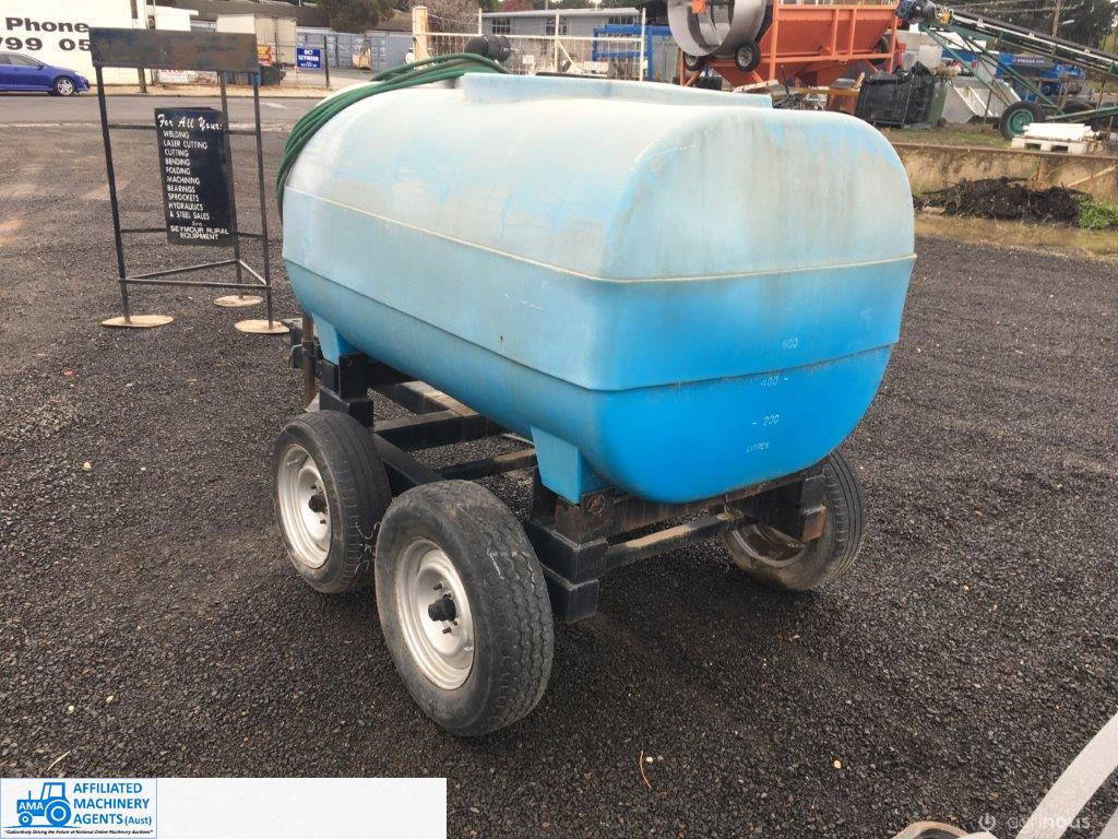 1700 Litre Poly Tank on Tandem Axle - photo 2