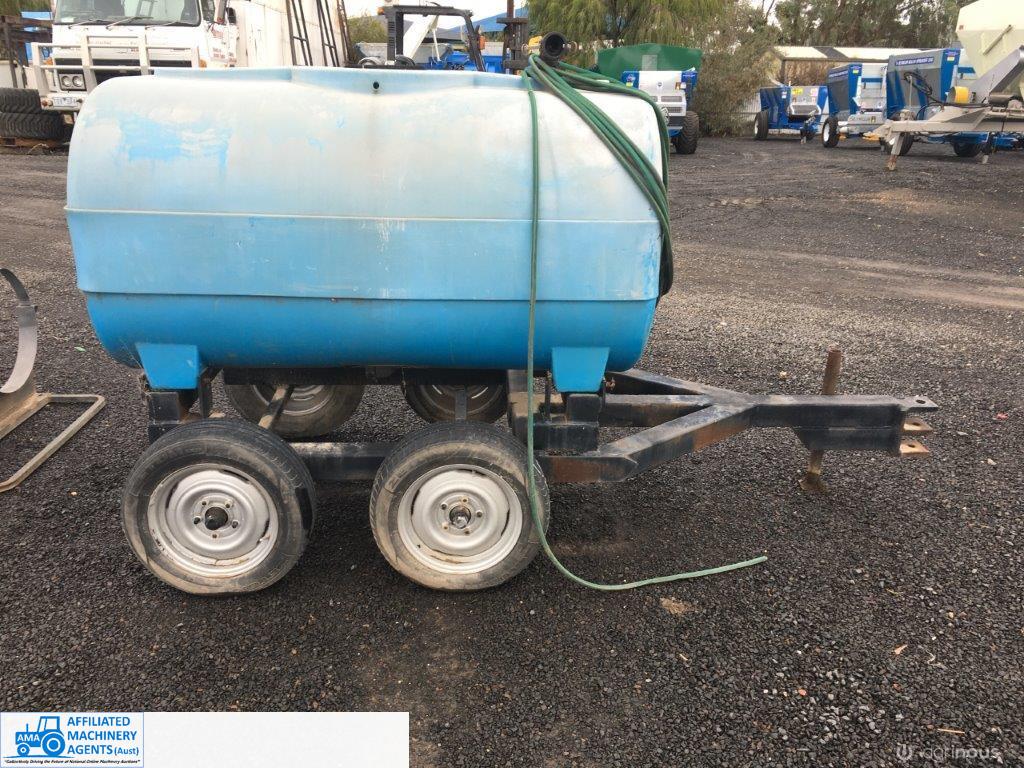 1700 Litre Poly Tank on Tandem Axle - photo 3