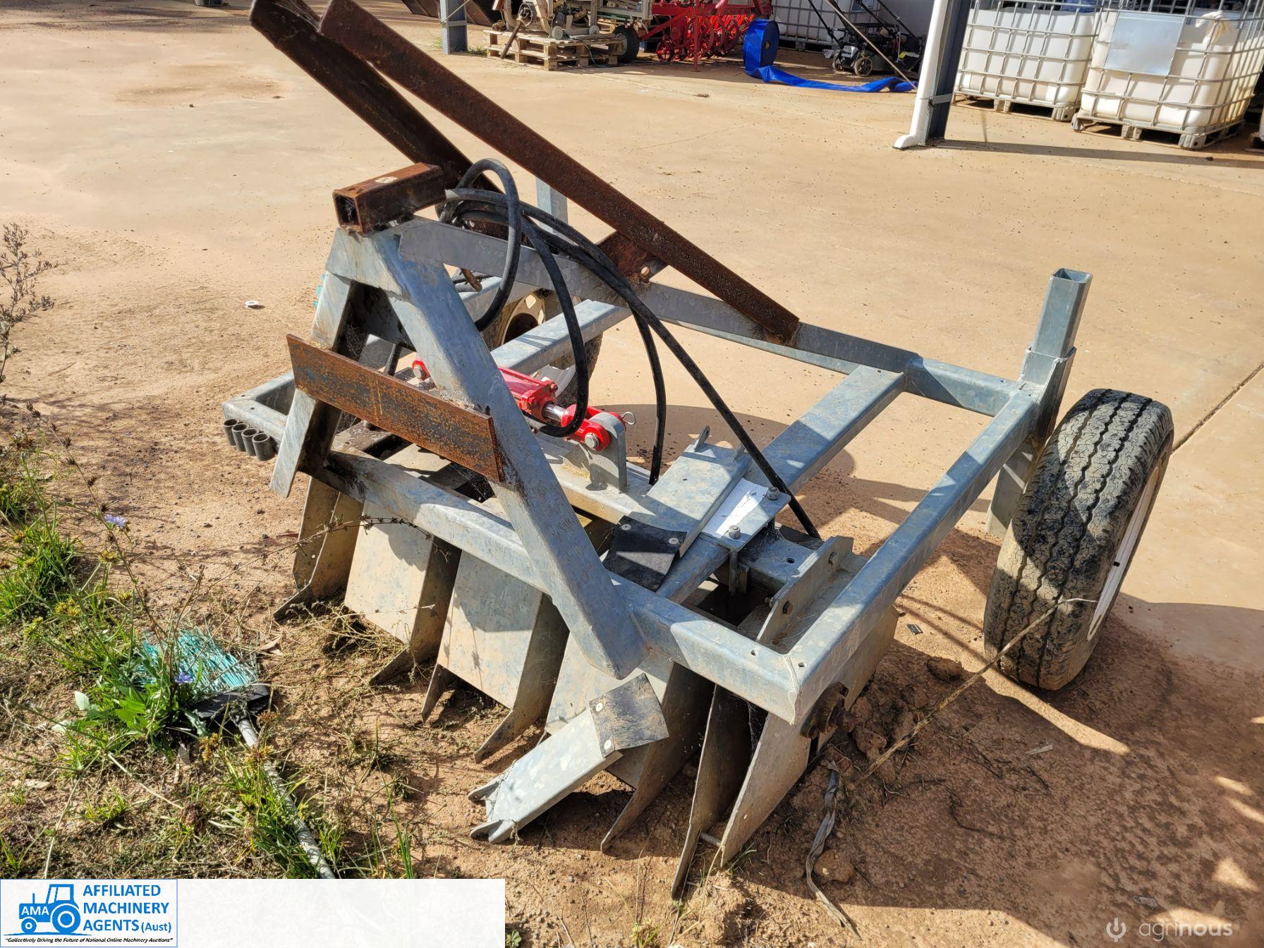 3 Row Hyd Drive Rotary Weeder ~ As New Cond. - photo 4