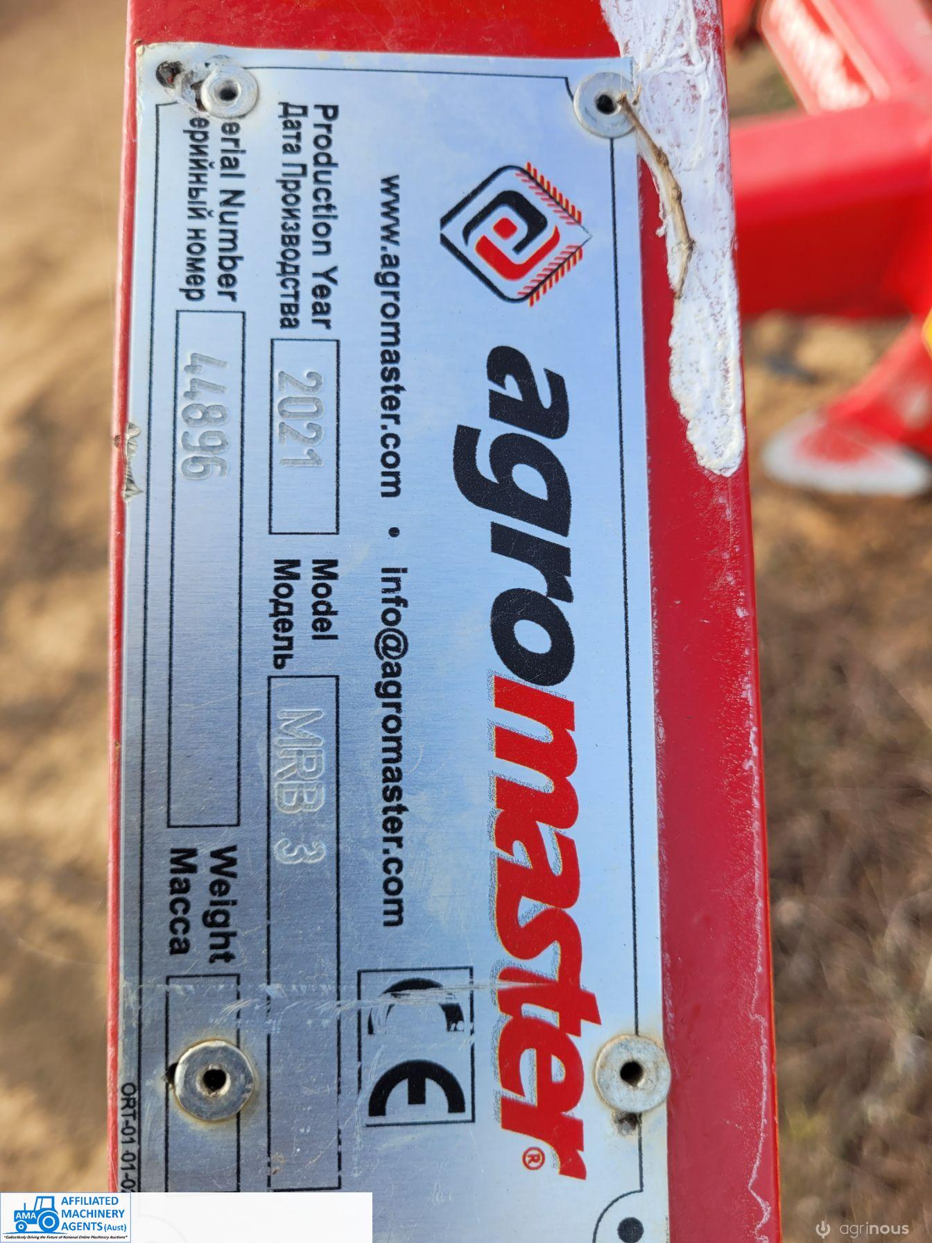 3pl Farmtech Agromaster 2 row Hiller ~ As New Cond. - photo 5