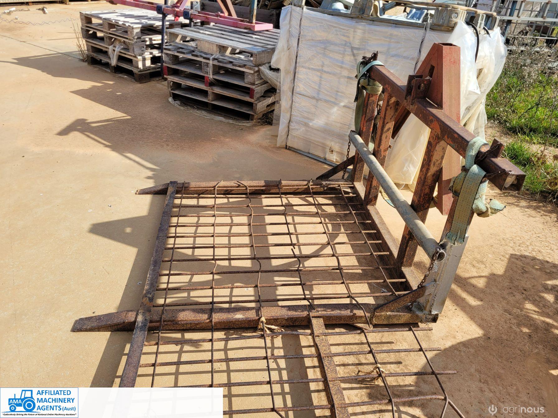 3pl Quick Hitch Rear Forks with Weldmesh Floor