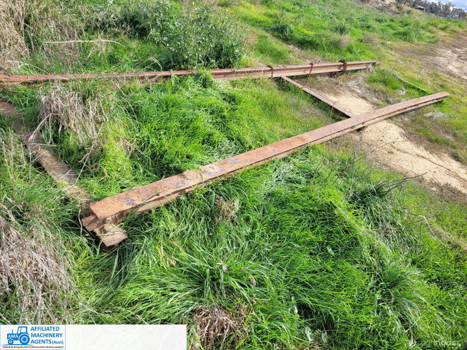 H/Duty Railway Iron Smudge Bar 22ft - photo 2