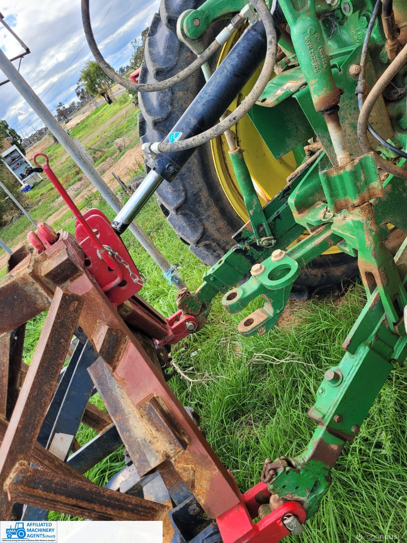 3pl Quick Hitch (No.2) with Hyd. Top Link - photo 4