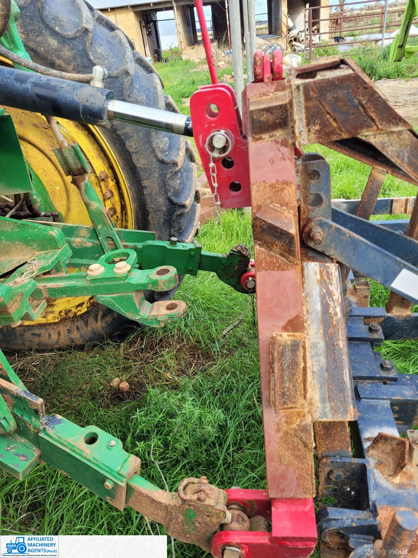 3pl Quick Hitch (No.2) with Hyd. Top Link - photo 6