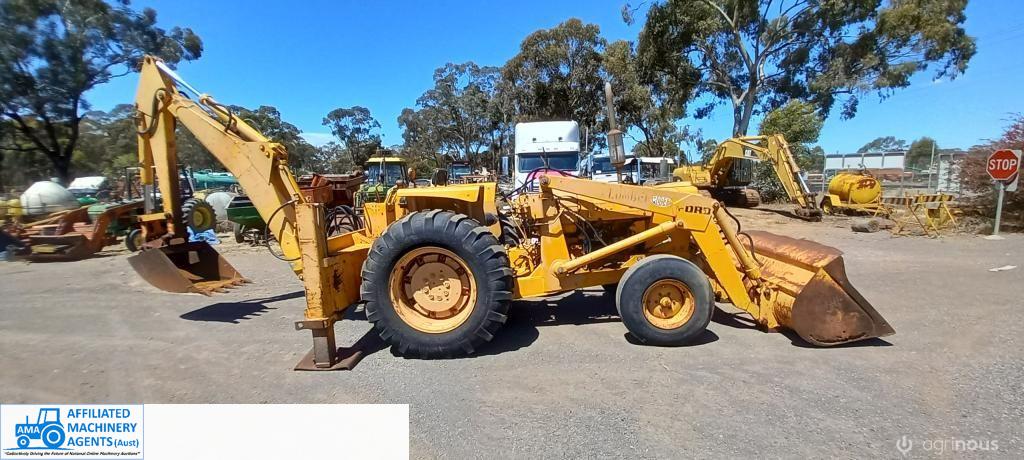 Ford 535 FEL Backhoe - photo 12