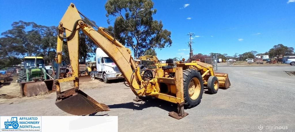Ford 535 FEL Backhoe