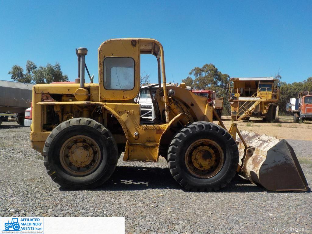 Caterpillar 922B Loader - photo 3