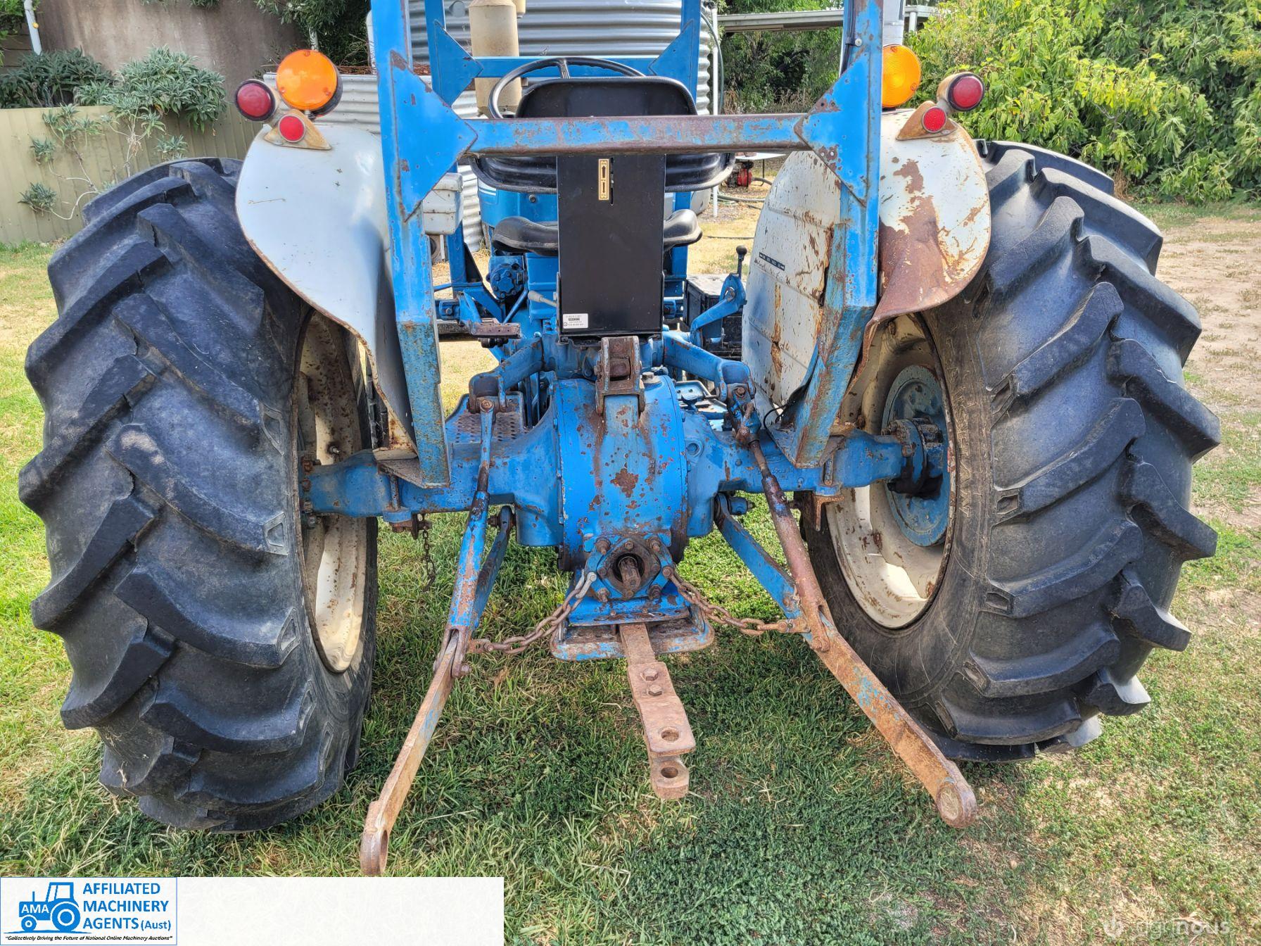 1969 Ford 3000 Tractor (46.7 Hp) - photo 14