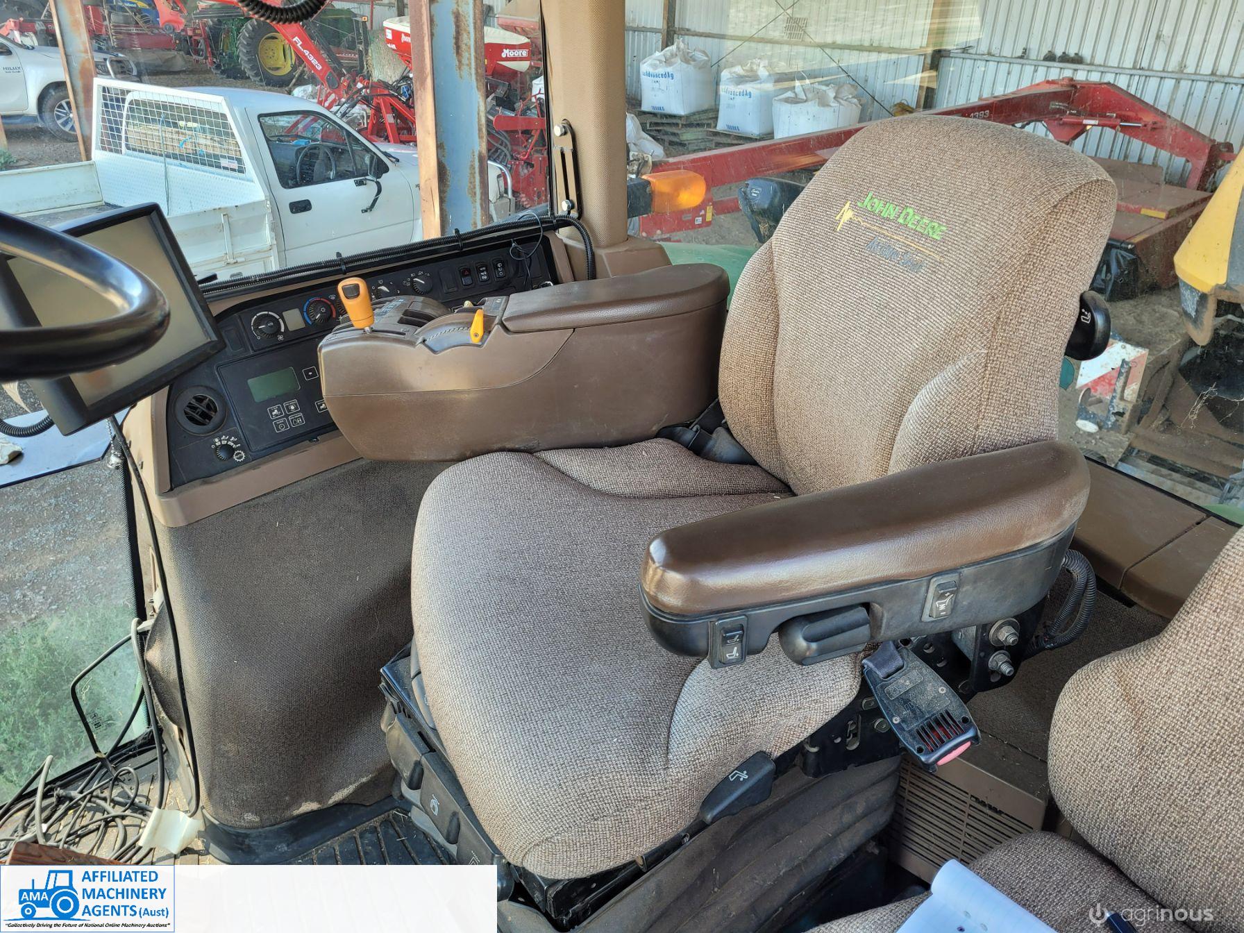 2007 John Deere 8130 FWA Tractor - photo 10