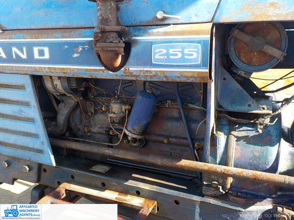 Leyland 255 Tractor - photo 8
