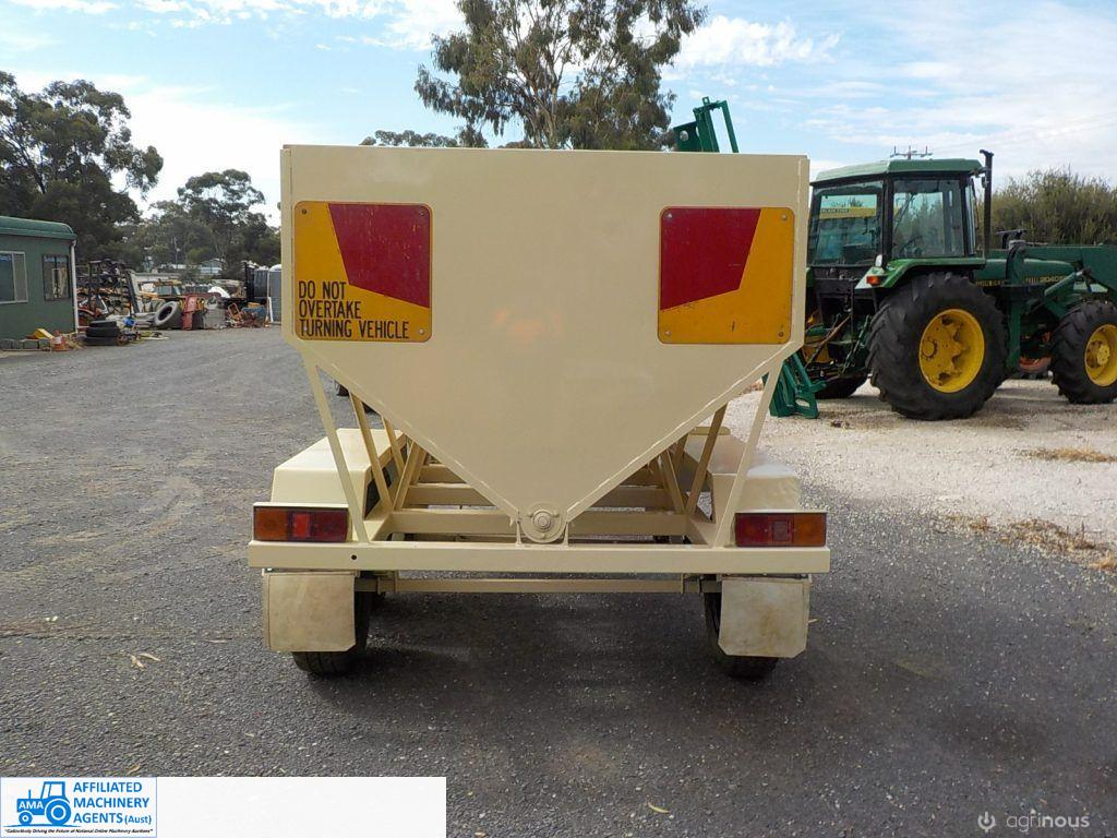 Sheep Feed Out trailer - photo 2