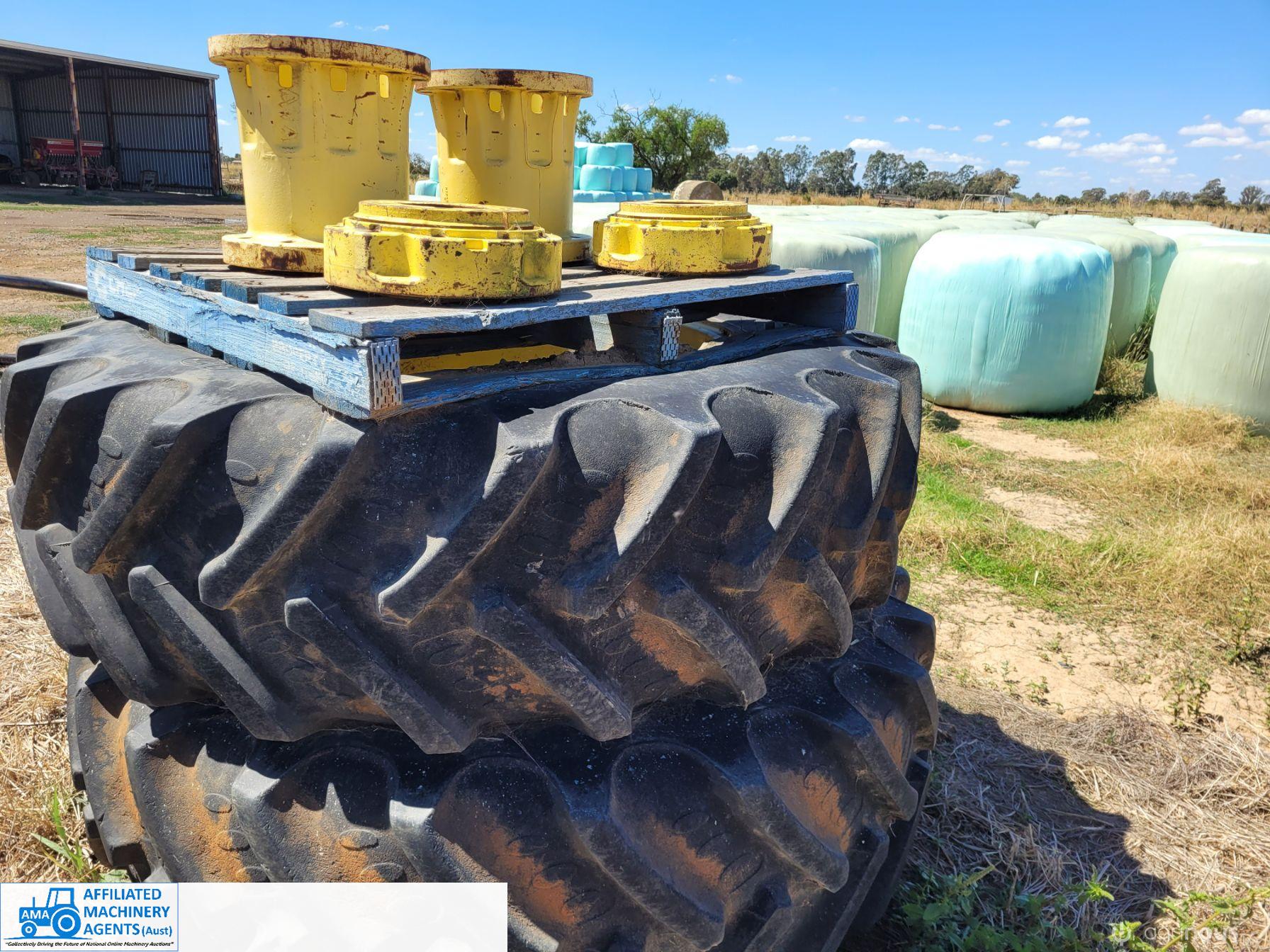 John Deere Dual Wheels - photo 2