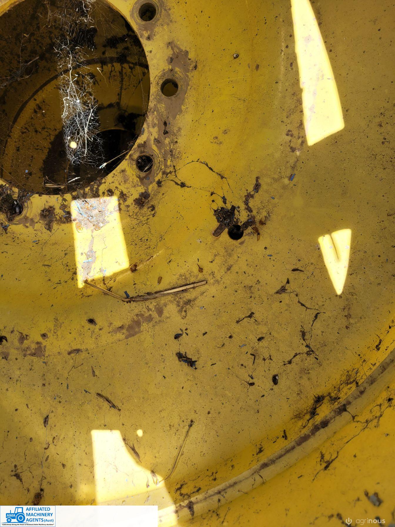 John Deere Dual Wheels - photo 6