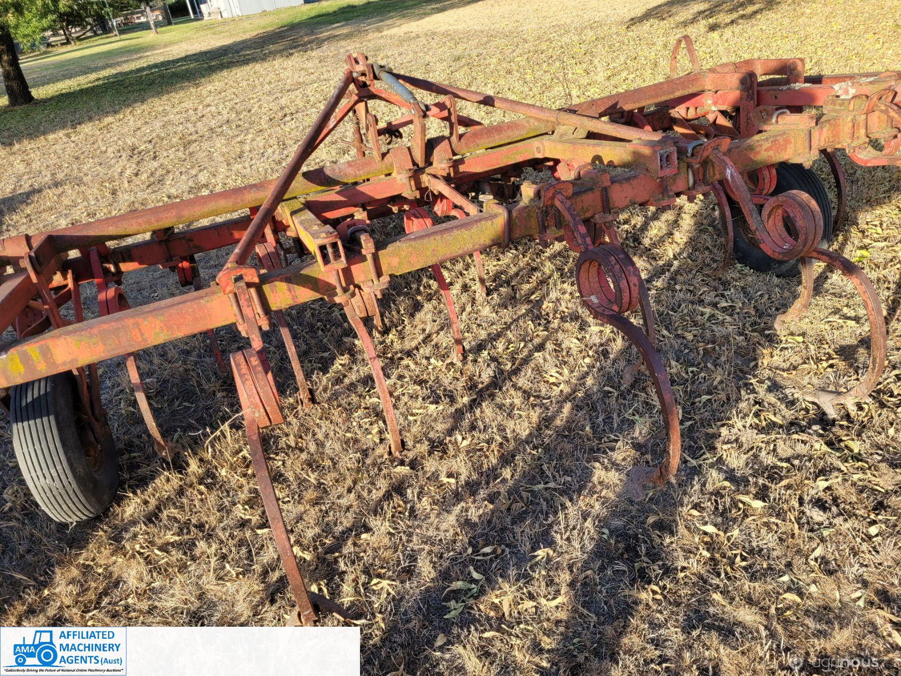 MF 23 Spring Tyne 13ft Scarifier - photo 2